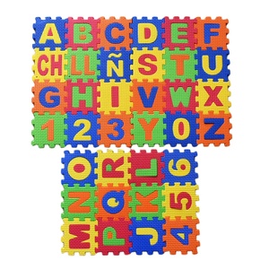 Puzzle souple de 36 pièces en EVA moulé par injection Tuiles d'exercice Alphabet espagnol et nombre pour enfants Tapis de jeu en <span class=keywords><strong>mousse</strong></span> - Product Image 2