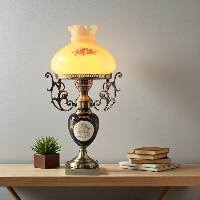 สีดำสีกากี