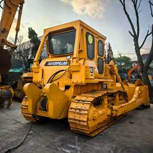 Bulldozer Caterpillar D7G en Venta, con Cabrestante, en Buenas Condiciones, para Trabajos Forestales y de Tala - Product Image 1