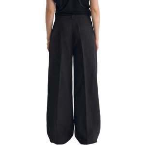 Pantalons de bureau confortables pour femmes, conçus pour offrir un soutien durable pendant de longues heures, une mobilité flexible et une tenue élégante au quotidien. - Product Image 2