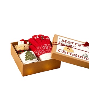 Coffret Cadeau de Noël avec Tasse, Gants et Breloque Ours – Boîte Cadeau Hiver Chaleureuse pour Faveurs de Fêtes - Product Image 3