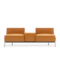 Dieses luxuriöse schwarze Ledersofa-Set mit schlichtem Design eignet sich für den Einsatz in Home-Office-Lounges und Büros.