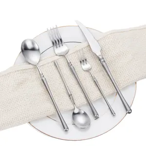 Cổ Bộ dao kéo sang trọng chất lượng cao thép không gỉ 18-10 Matte Vàng dao kéo dao nĩa và Spoon Set cho nhà hàng