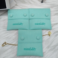 Pochette cadeau de luxe en microfibre épaisse avec bouton à pression, logo personnalisé sérigraphié 8x8cm pour bijoux, boucles d'oreilles, colliers, bracelets, bagues