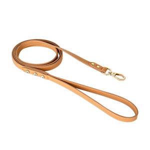 Correa y Arnés de Cuero de Alta Calidad Personalizados para Perros y Gatos, Estilo Lazo, con Diamantes de Imitación para Gatos y Perros Pequeños - Product Image 3