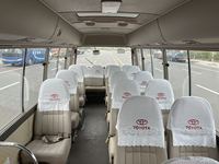 Bus de tourisme d'affaires d'occasion remis à neuf, 20-29 places, moteur essence manuel 2.7L Euro 3, pour l'exportation