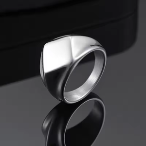 Cincin lapisan emas asli 18K pria, perhiasan grosir desain geometris belah ketupat tidak beraturan untuk pria - Product Image 4