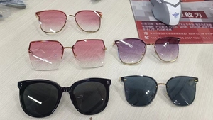 Gafas de sol inteligentes a la <span class=keywords><strong>moda</strong></span> con conectividad BT, auriculares que mejoran la belleza, gafas inteligentes para hombres jóvenes, 2 unidades - Product Image 6