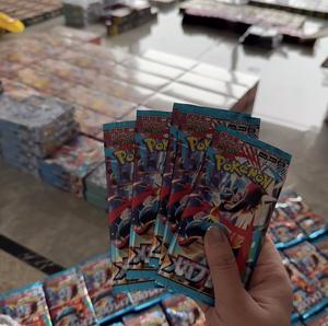Paquete suplementario oficial al por mayor del Juego de Cartas Coleccionables Pokémon (TCG) Fuego y <span class=keywords><strong>Hielo</strong></span> X - Caja de regalo portátil con cartas de papel para coleccionar - Product Image 4