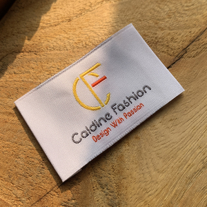 Etiqueta Personalizada para Ropa, Etiqueta de Lujo con Logotipo de Marca Privada, Etiqueta de Cuello y Cuidado para Prendas, Etiqueta Tejida Personalizada con Logotipo para Ropa - Product Image 6