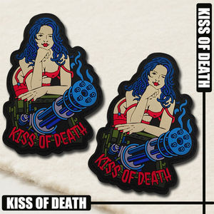 2D Gummi Sexy KISS of DEATH Damen PVC Gummi Blaues Herz Frau mit Kanone Gummi-Patch für Taschen Hüte Jacken Aufnähbarer Buchstaben-Patch - Product Image 3
