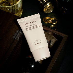 Objegrance ที่ครีมทามือน้ำหนักเบาไม่เหนียวเหนอะหนะรู้สึกได้ยาวนานความชื้นแคบหัวฉีดใช้อากาศร้อน - Product Image 1