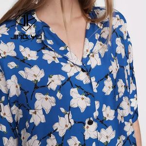 Vestido Camisero de Verano OEM, Suave y Liso, Hasta la Rodilla, Estampado Personalizado, MOQ Bajo, Vestido de Rayón con Botones para Mujer - Product Image 5