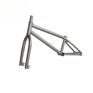 Cuadro de Bicicleta BMX GETWICK Premium de Titanio de 26 Pulgadas, Ligero y Resistente para Deportes Extremos, Ciclismo Freestyle y Acrobacias - Product Image 1