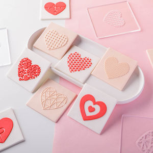 แม่พิม<span class=keywords><strong>พ</strong></span>์คุ้กกี้อะคริลิครูปหัวใจวาเลนไทน์  สำหรับปั๊มลายบนฟองดองต์  แม่พิม<span class=keywords><strong>พ</strong></span>์เค้ก  อุปกรณ์ทำขนม  แม่พิม<span class=keywords><strong>พ</strong></span>์ปั๊มลายบนดินเหนียวสำหรับคุ้กกี้แบบกำหนดเอง - Product Image 3