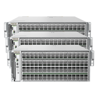 Switch Ethernet SNMP QoS Berkinerja Tinggi 128-Port 400G QSFP112 untuk Pusat Data dengan Kapasitas 51.2T/102.4T Bps