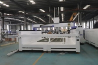 Routeur CNC 4 axes avec changement d'outil automatique pour le travail du bois, axe Z élevé pour la fabrication de portes et d'armoires en bois, MDF, PVC 3D et 2D