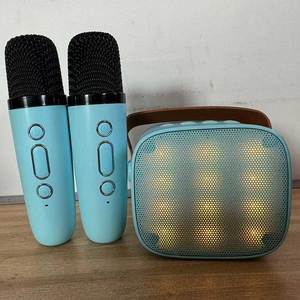 Mới xách tay Microphone mini Karaoke Loa <span class=keywords><strong>Bluetooth</strong></span> ngoài trời với ánh sáng Sản xuất tại Trung Quốc - Product Image 3