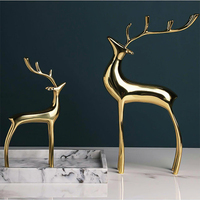 Sculpture de cerf en laiton doré de luxe, artisanat métallique, ornement de bureau personnalisé pour la décoration intérieure de la maison, vente en gros d'usine