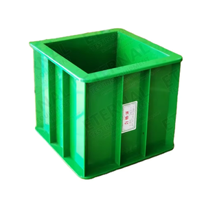 Molde de cubo de hormigón de plástico de 150mm para laboratorio - Product Image 1