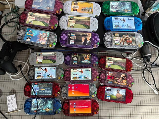 Refurbished Handheld Game Console for PSP 3000, Used Mainboard Custom Optional Replacement Housing Shell, Portable Retro Game