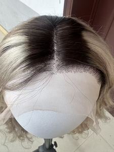 Prix le plus bas Factoer – Perruque complète en dentelle respirante, cheveux russes ondulés, blond doré ombré, densité 180 %, 20 pouces - Product Image 3