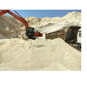 Sal de cloruro de sodio industrial de alta solubilidad con tamaño de grano constante Ideal para procesos industriales y aplicaciones químicas - Product Image 1