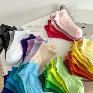 Remould Wholesale Colored Solid Plain Casual Non Slip Ankle Socks Women Cotton Everyday Summer Short Boat Low Cut Socks Custom