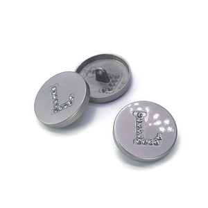 Nhà Máy Số Lượng Lớn Bền 25Mm Kẽm Hợp Kim Kim Loại Chân Nút Bảng Chữ Cái L Thạch Áo Mạ Kỹ Thuật May Phần Cứng - Product Image 1