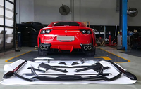 Kit carrosserie en fibre de carbone style NT YICKU pour Ferrari 812 - Lame avant, Lame centrale, Jupes latérales et Pièces de mise à niveau du spoiler