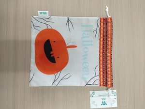 ถุงช้อปปิ้งโพลีเอสเตอร์ ปรับแต่งได้ตามต้องการ รับผลิตแบบ OEM ODM  มีจำหน่ายในเวียดนาม แบบสะพายไหล่ น้ำหนักเบา เป็นมิตรกับสิ่งแวดล้อม - Product Image 2