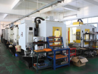 Anneau métallique fin et durable sur mesure, usiné CNC, en aluminium, avec découpe pour la décoration d'équipements électroniques