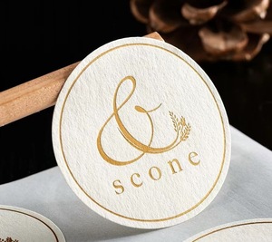 Tùy Chỉnh Kết Cấu Giấy Logo In Ấn Matte Sticker Đặc Biệt Dính Logo Thương Hiệu Cho Nến Và Thủ Công Sử Dụng Với Hiệu ứng Dập Nổi - Product Image 5