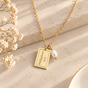 Collar con Colgante de Perla Personalizado, Grabado con la Escritura de Jesús es un Tesoro, de Mateo, en Acero Inoxidable, Joyería Cristiana, Regalo para Bautizo - Product Image 1
