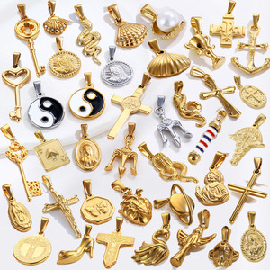 Colar Vintage Barroco com Cruz, Pingente Crucifixo em Ouro 18k, Corrente de Aço Inoxidável, Colar com Pingente de Cruz de Jesus para Homens - Product Image 5