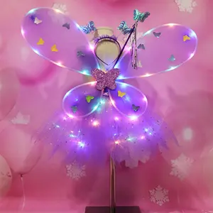 Meninas bonitos Role Playing Flashing Wing Fairy Set LED Butterfly Wings Traje para Crianças