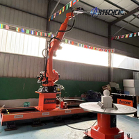 Machine de fraisage et de routage de bois et de mousse de fibre de verre à 7 axes Jinan Kuka