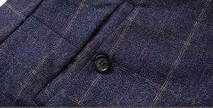 <span class=keywords><strong>Traje</strong></span> de hombre ajustado de <span class=keywords><strong>tres</strong></span> <span class=keywords><strong>piezas</strong></span> a cuadros <span class=keywords><strong>azul</strong></span> <span class=keywords><strong>marino</strong></span> estilo de negocios elegante de alta calidad para bodas características transpirables - Product Image 5