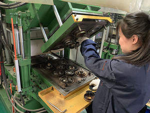 Precio al por mayor, cilindro de rueda hidráulico de goma EDPM, sello de copa de freno, sello de varilla <span class=keywords><strong>Hiken</strong></span> - Product Image 5