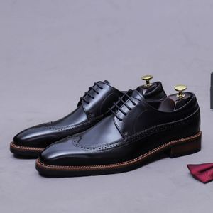 รองเท้าหนังผู้ชายแบบอ็อกซ์ฟอร์ด ดีไซน์หรูหราทันสมัย หนังวัวแท้ชั้นแรก - Product Image 1