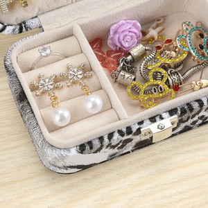 High-end leopard print jewelry box modern rectangular portable <b>ring</b> and necklace <b>storage</b> box creative decoration - Product Image 5