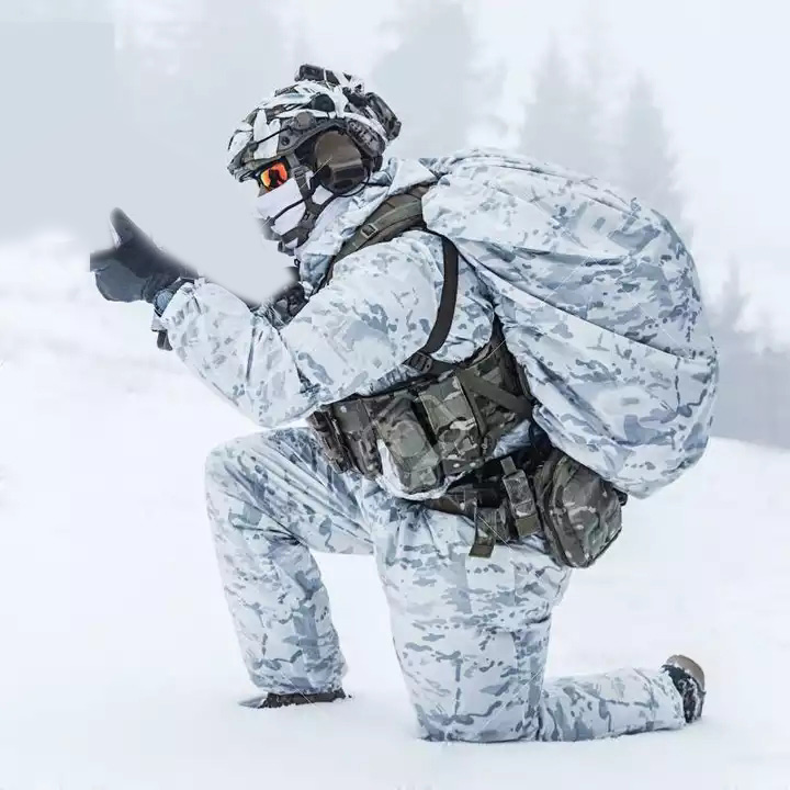 【新品実物】中国軍　雪用迷彩服 Amazon.co.jp: 中国人民解放軍 武警最新型19式NBC三防迷彩服上下
