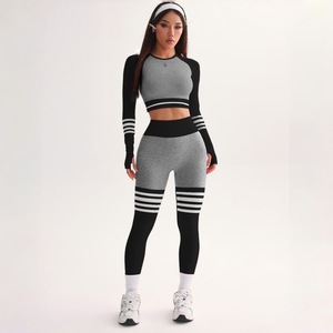 Conjunto Deportivo de 3 Piezas para Mujer, Sujetador Deportivo con Espalda en V, Leggings, Traje de Yoga para <span class=keywords><strong>Gimnasio</strong></span>, Correr al Aire Libre, Entrenamiento, Leggings de Manga Larga, Traje Elástico - Product Image 3