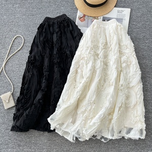 Jupe mi-longue élégante pour femme, taille haute, style rétro, polyvalente et amincissante, nouvelle collection Printemps 2026, vente en gros pour boutiques - Product Image 3