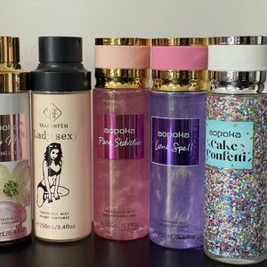 WINKSHOW OEM/ODM <span class=keywords><strong>Love</strong></span> Spell Fragranza Femminile a Lunga Durata, Profumo Fruttato al Prugna Stile Senorita, Essenze Uniche, Spray Corpo Segreto 250ml - Product Image 1