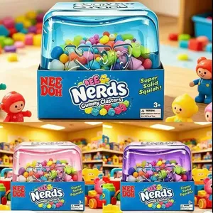Jouets Squishy HOT 9CM Needoh Nice Cube, Gel Squishy de Noël Super Solide, Jouet Anti-Stress Fidget, Boîte Cadeau pour Grossiste - Product Image 3