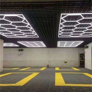 Lampe de travail hexagonale à LED vendue en usine pour l'éclairage de plafond de <span class=keywords><strong>garage</strong></span> et d'atelier - Product Image 1