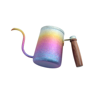 Bouilloire à café en titane au design élégant et portable, avec bec verseur, couvercle et poignée - Product Image 4