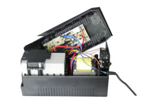 850va 750w 700va 650 Système d'alimentation de stockage domestique 110vac 220v Supply Ups 900w - Product Image 5