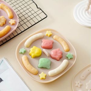 แม่พิมพ์ซิลิโคนสำหรับอาหารเสริมเด็ก เป็นมิตรกับสิ่งแวดล้อม สามารถทำ<span class=keywords><strong>เค้ก</strong></span><span class=keywords><strong>นึ่ง</strong></span> <span class=keywords><strong>เค้ก</strong></span>ข้าว อุปกรณ์ทำอาหาร เกรดอาหาร ทนความร้อนสูง อบได้ - Product Image 1